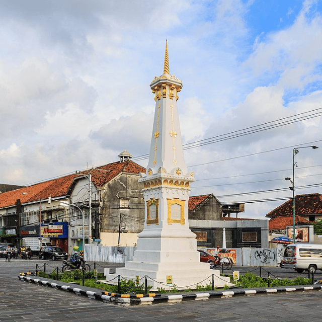 Sewa Mobil Yogyakarta